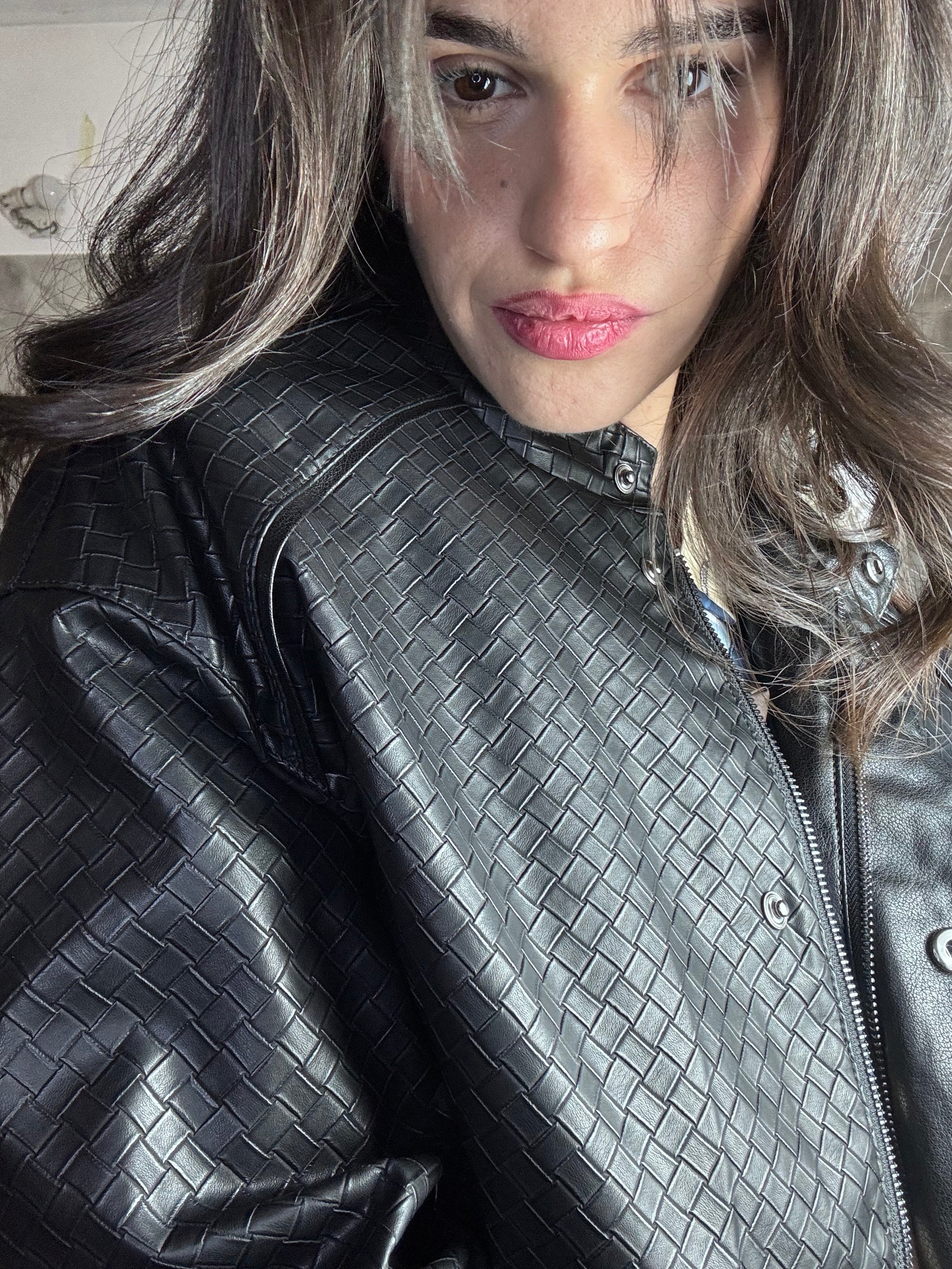 Chiodo Crop in Ecopelle Trama Intrecciata